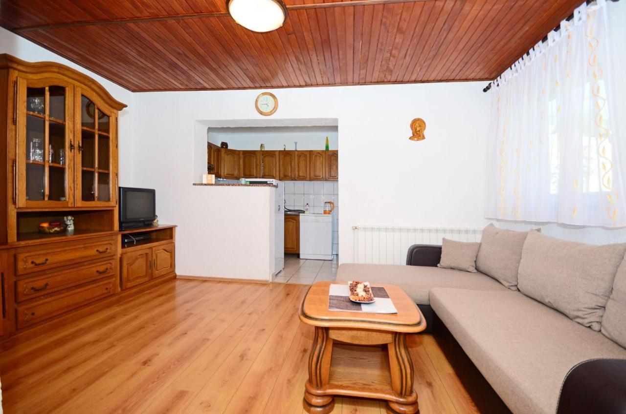 Apartments Marija Ivana Senj  Esterno foto
