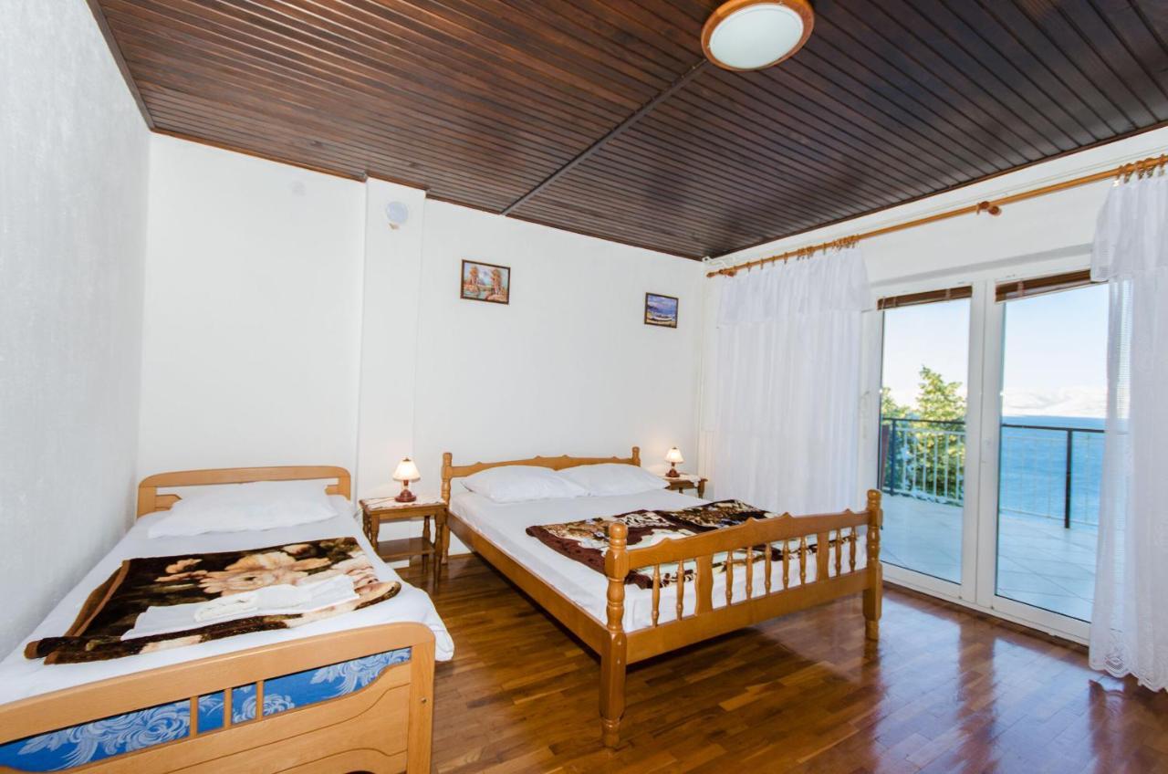 Apartments Marija Ivana Senj  Esterno foto